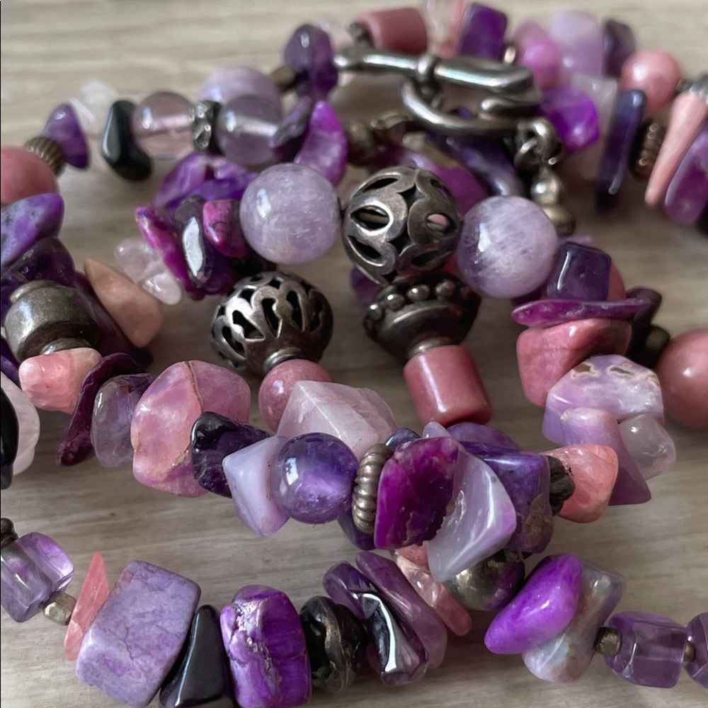 OFFERS WELCOMED Beautiful Multi Stone Purple, Pink,  Silver-tone Beaded Necklace